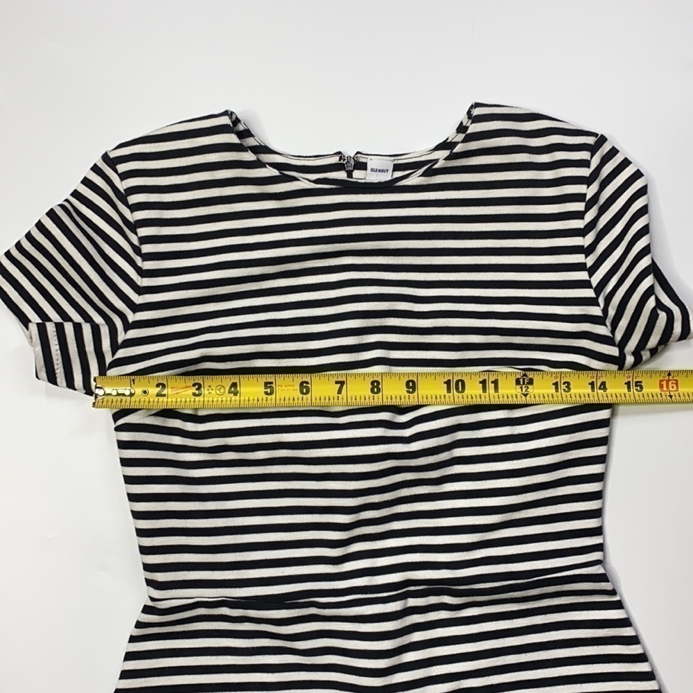 Old Navy Black White Striped Short Sleeve Dress - Picture 6 of 9